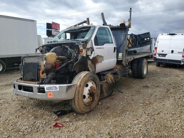 Ford F-750