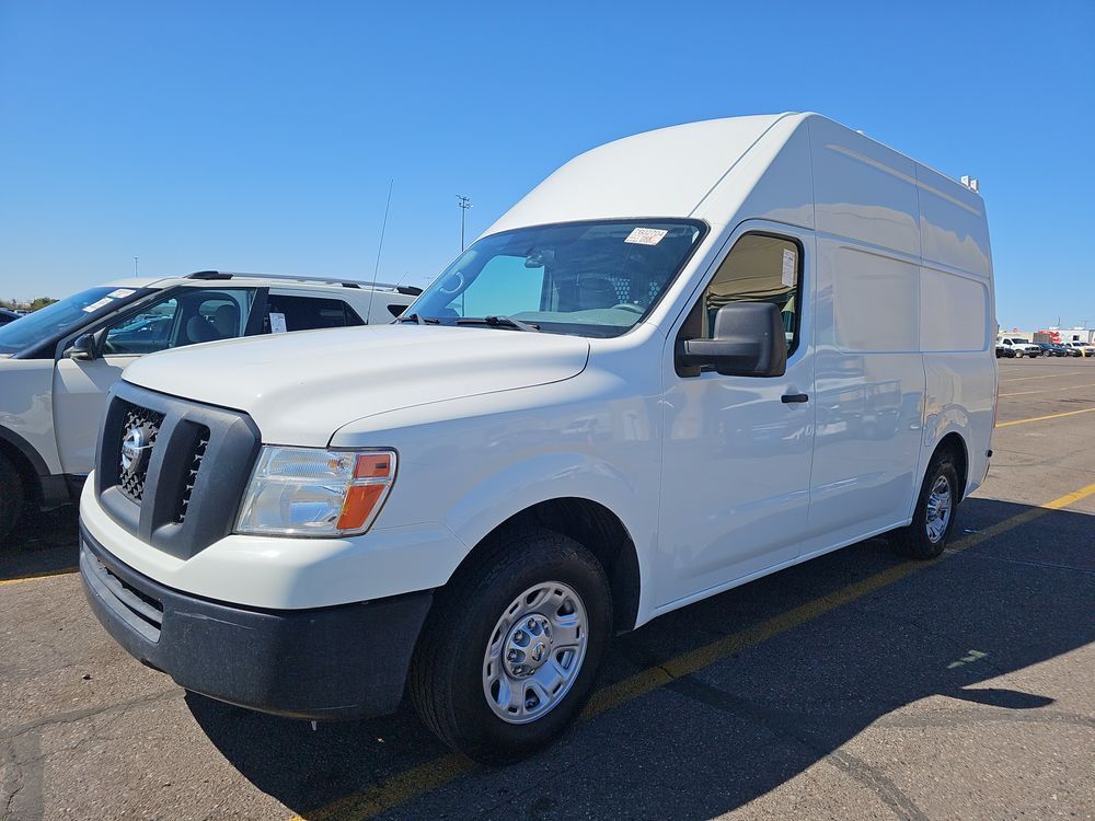Nissan NV