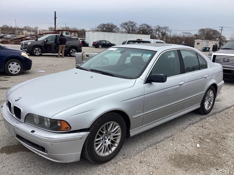 BMW 530i