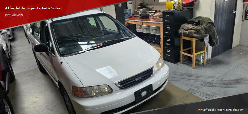 Isuzu Oasis
