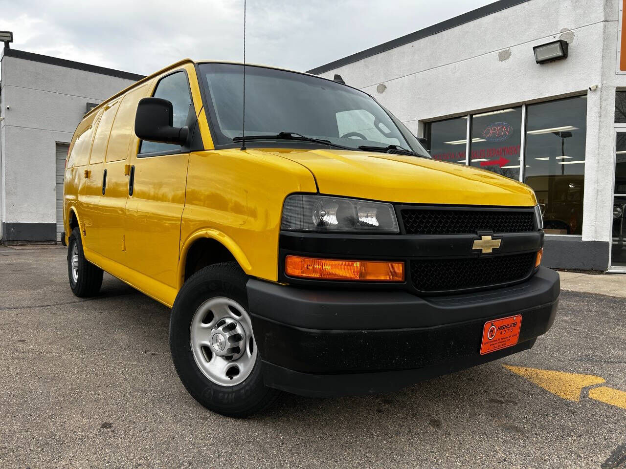 2019 CHEVROLET Express