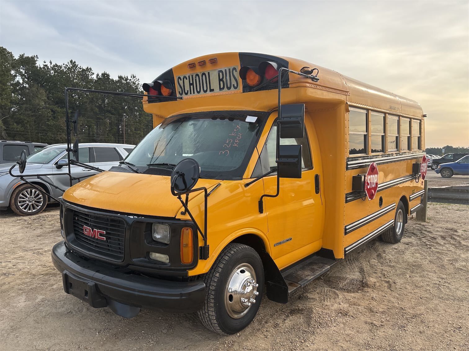 GMC Savana