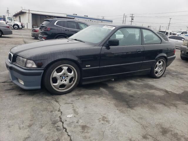 BMW 328iS