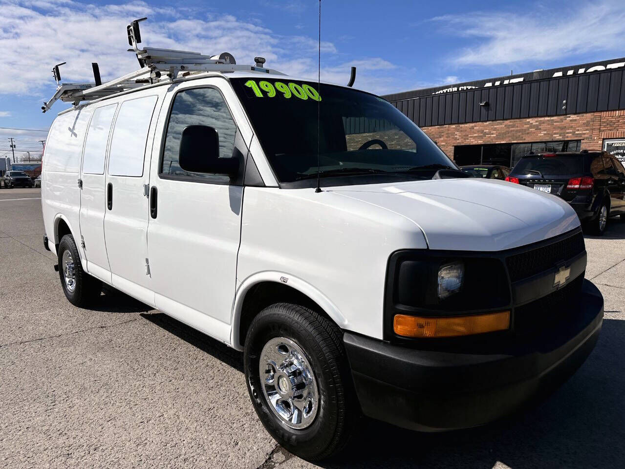 2013 CHEVROLET Express