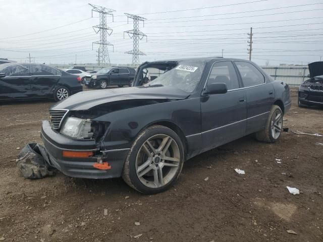 Lexus LS