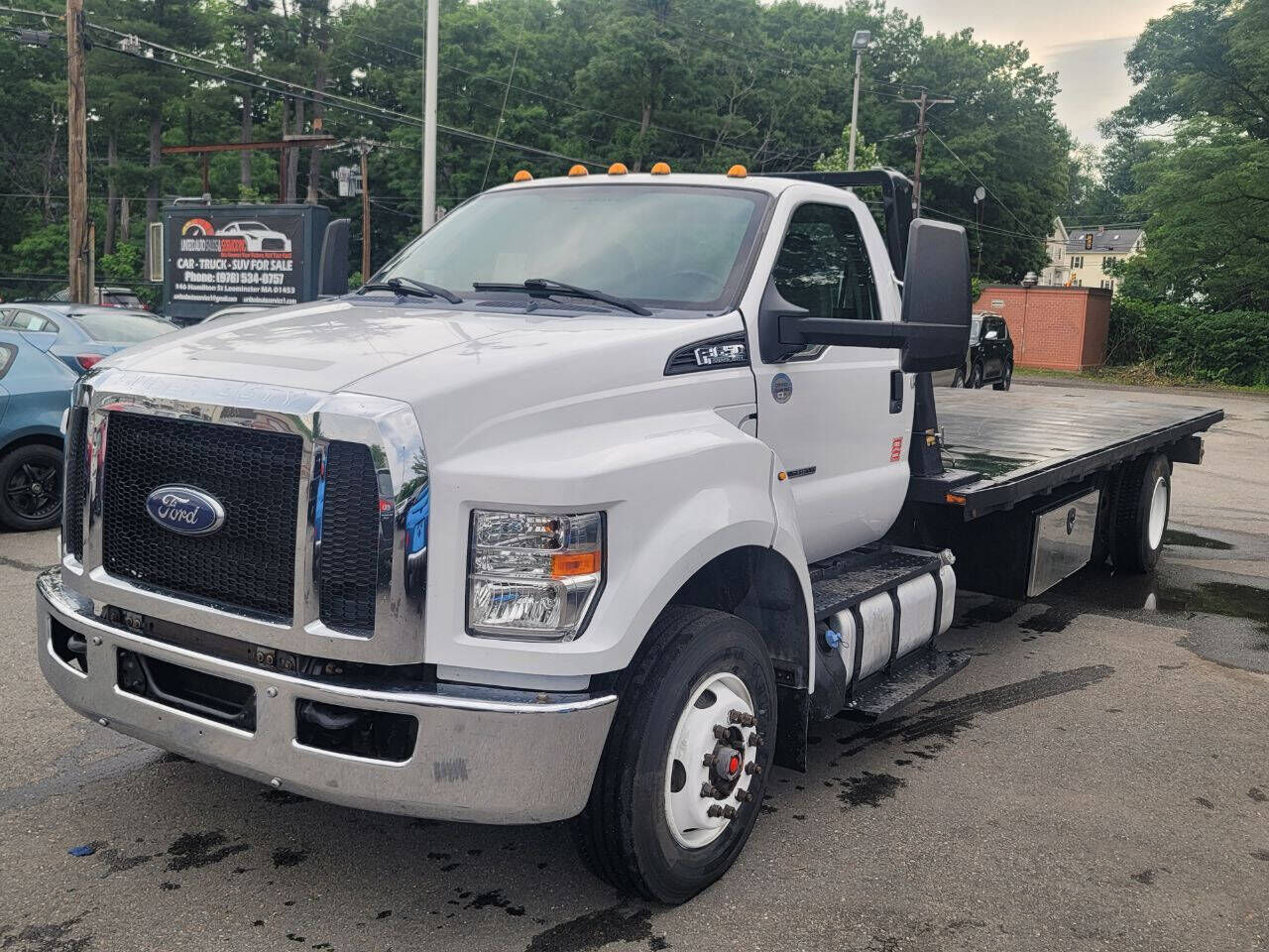2017 FORD F-650