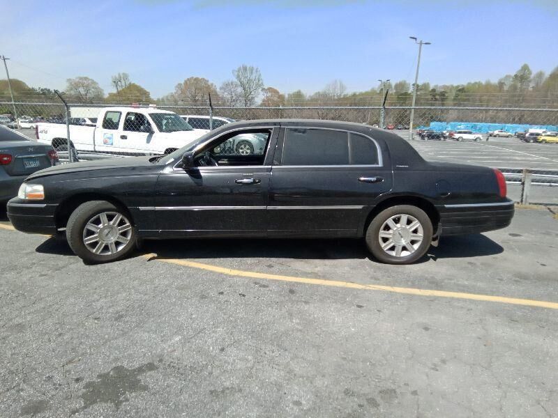 Lincoln Town Car