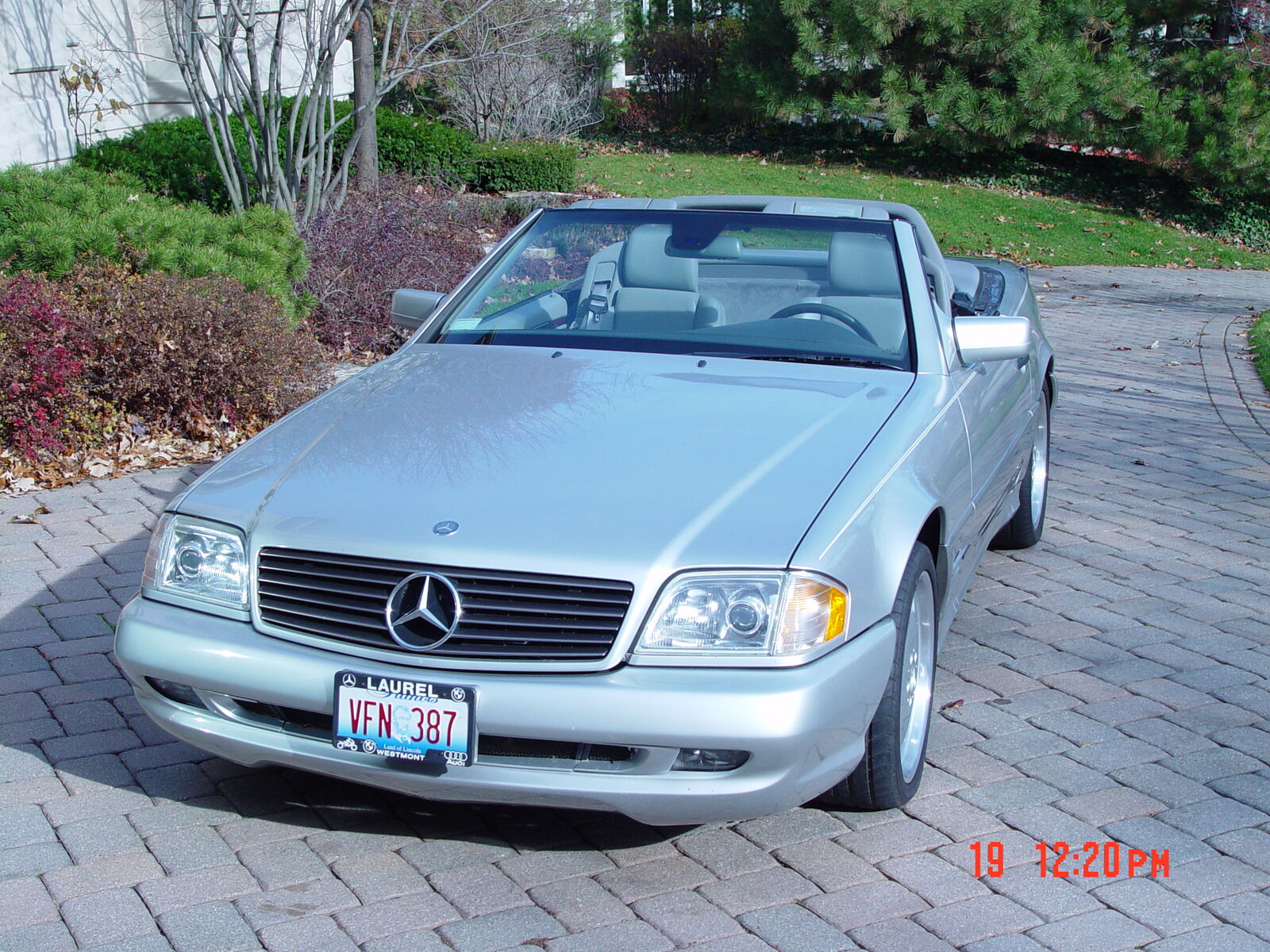 Mercedes-Benz SL-Class