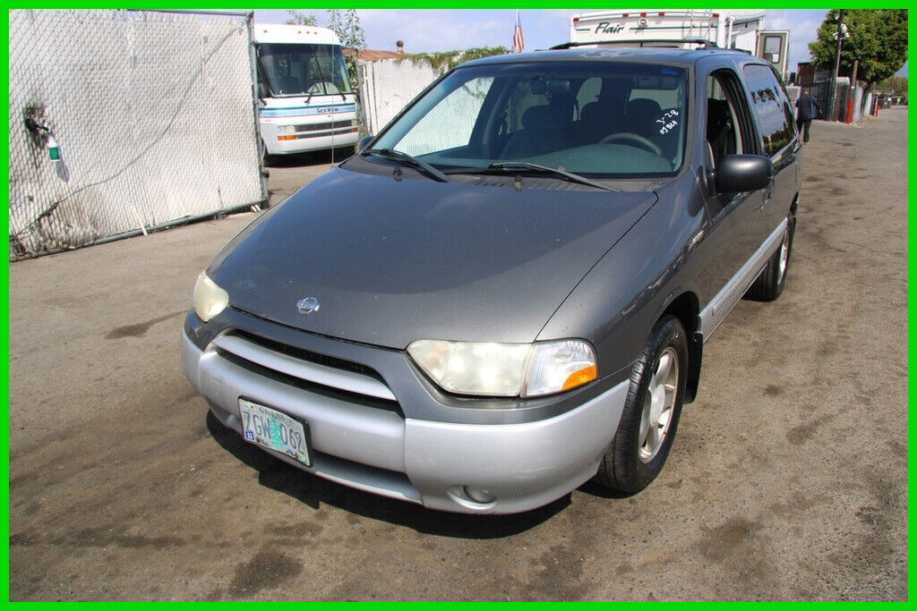 Nissan Quest