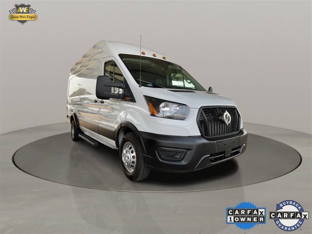 2022 FORD Transit