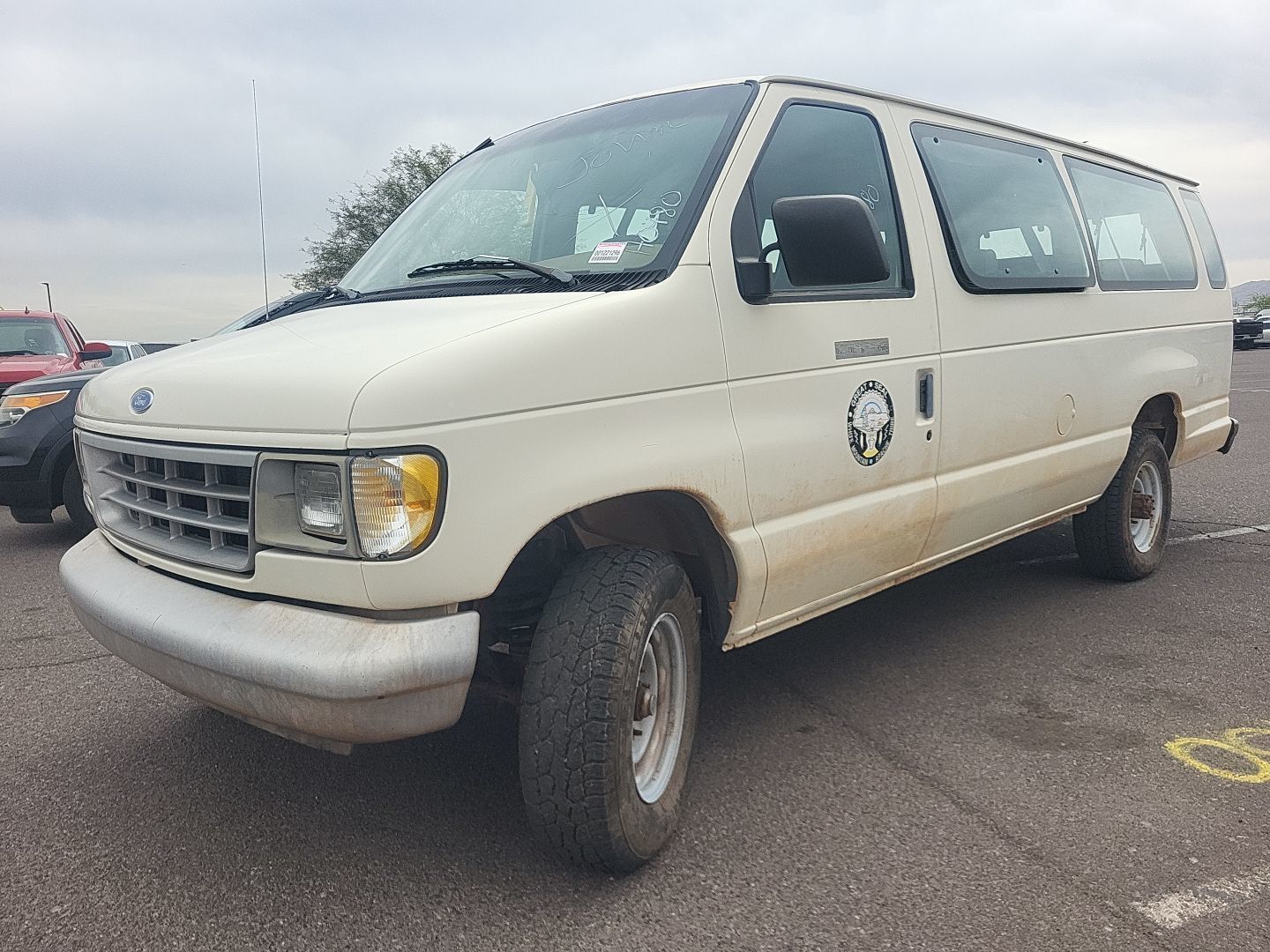 Ford E-350