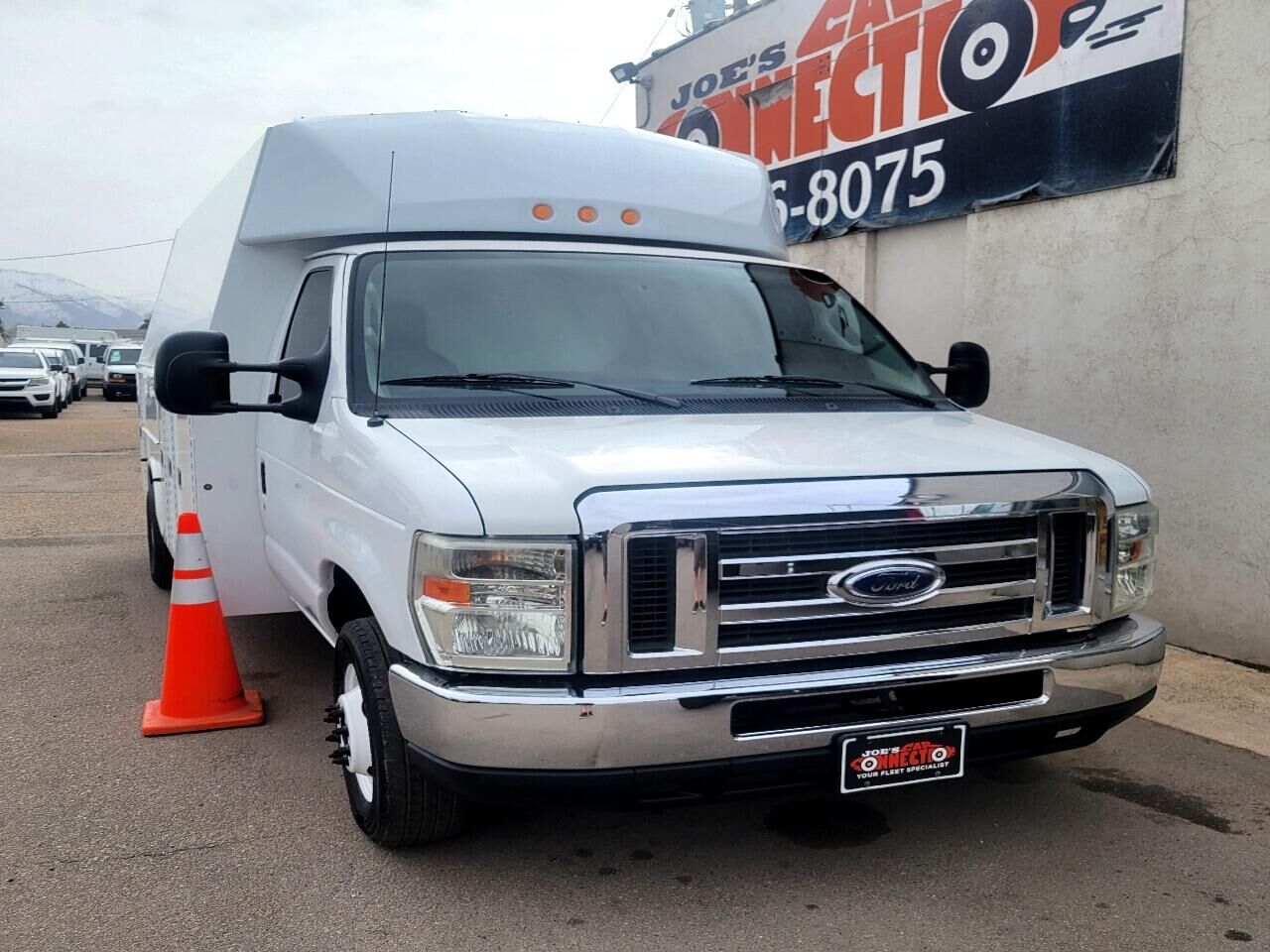 2011 FORD E-450