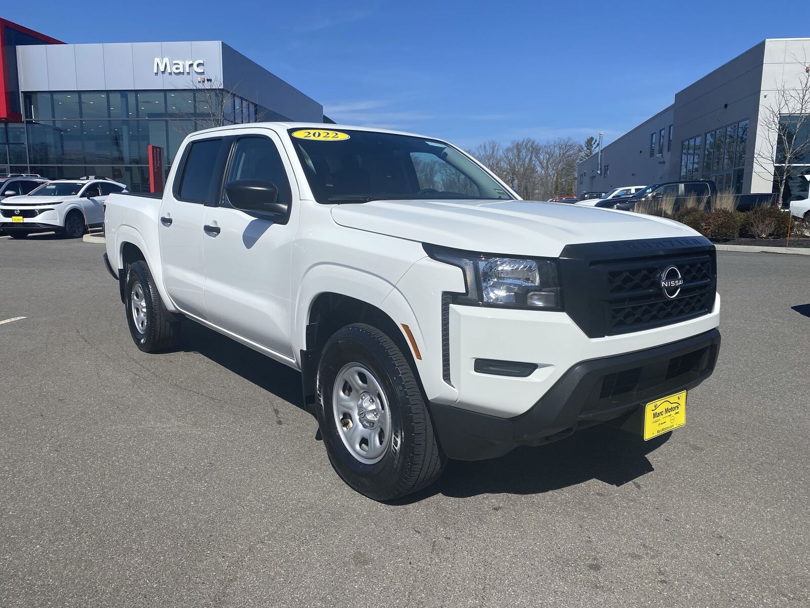 2022 NISSAN Frontier