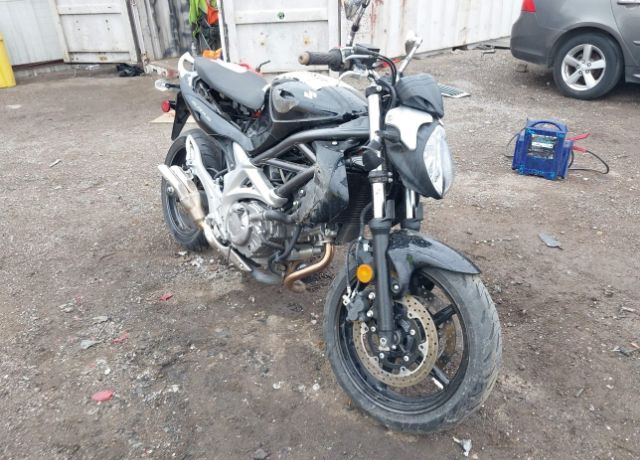 Suzuki SFV650