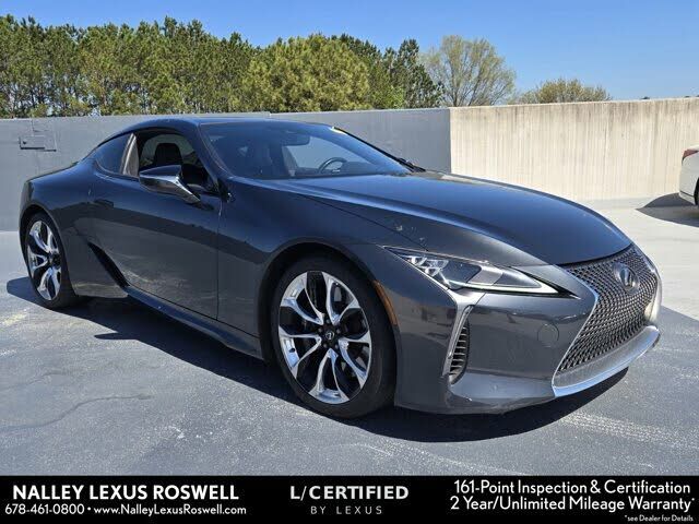 LEXUS