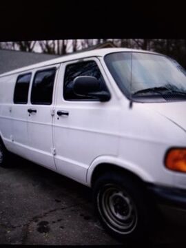 Dodge Ram Van
