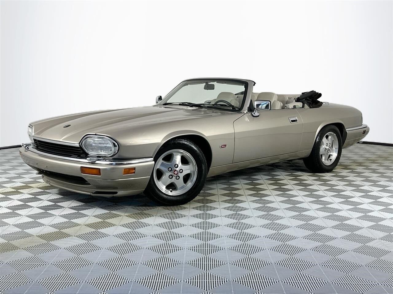 Jaguar XJS