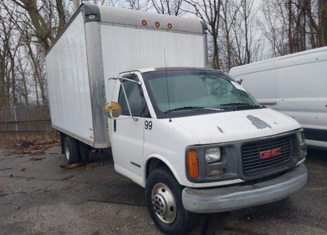 GMC Savana