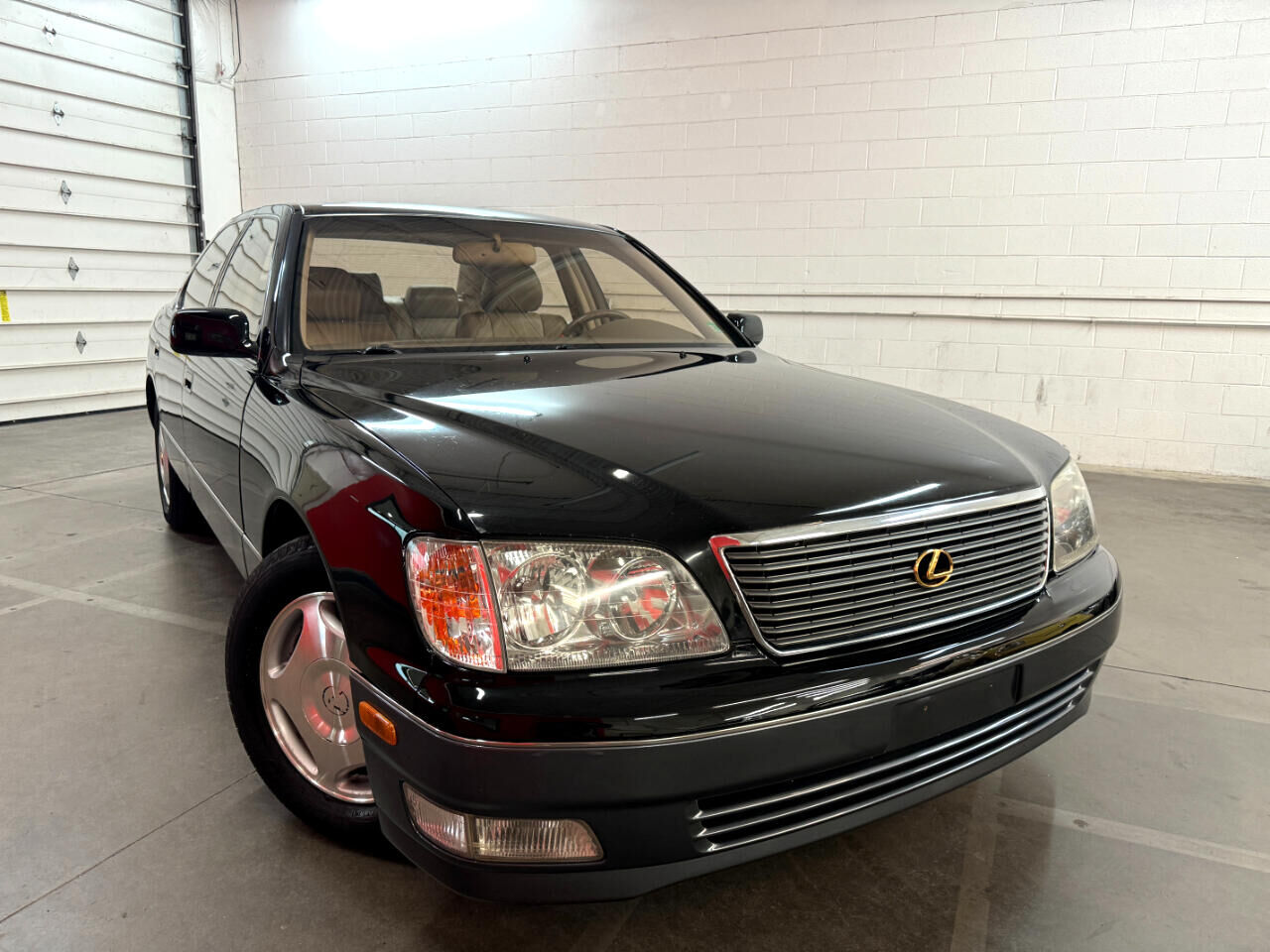 Lexus LS