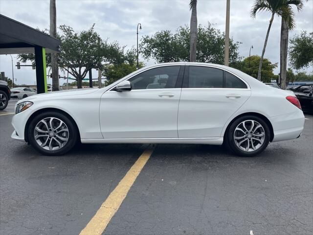 2016 Mercedes-Benz C-Class
