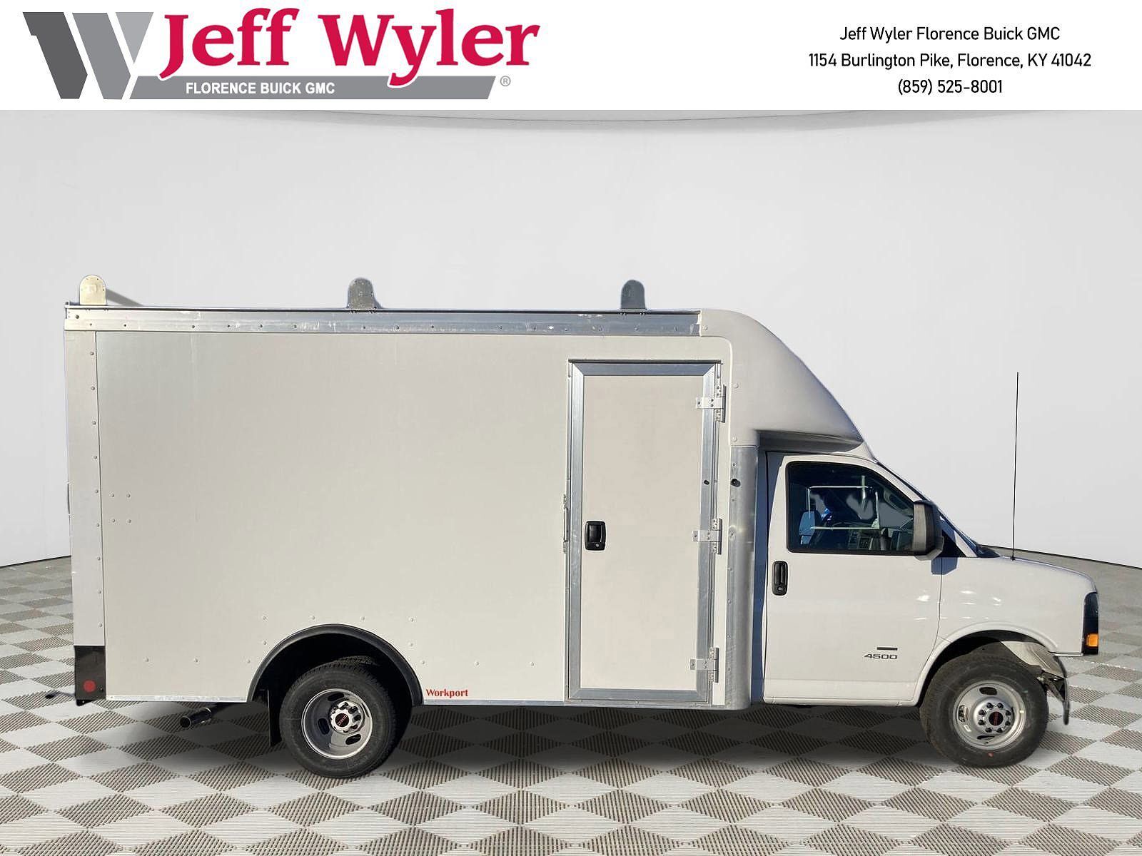 2025 GMC Savana