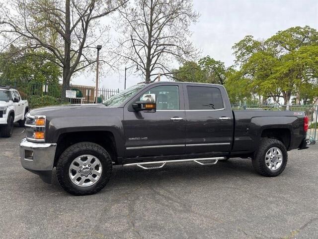 2015 CHEVROLET Silverado