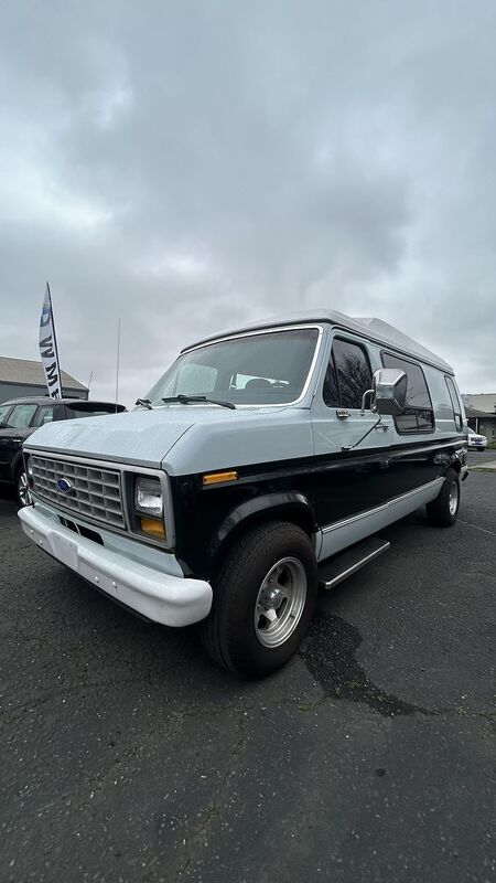 Ford E-150