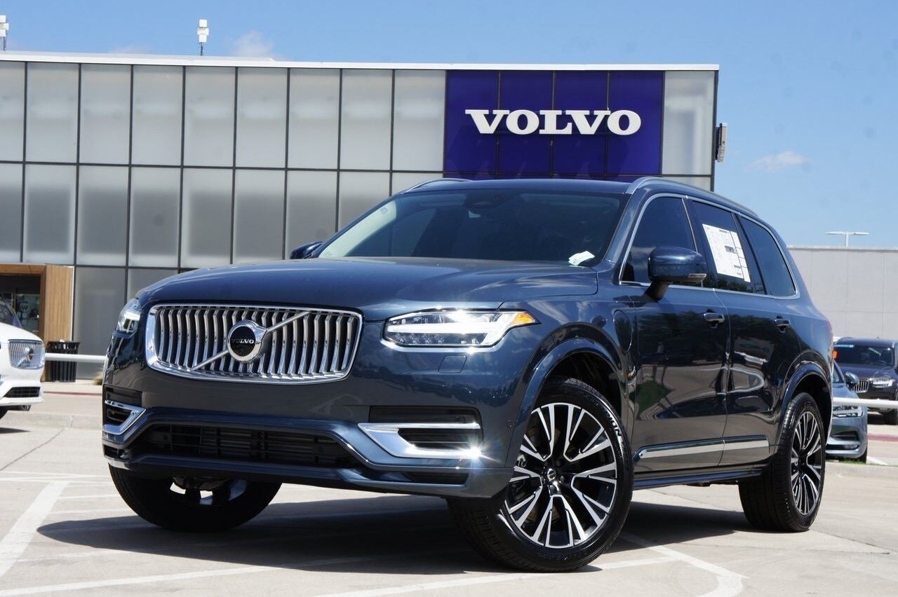 2025 VOLVO XC90