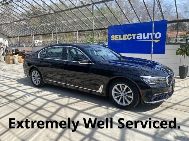 BMW 740i