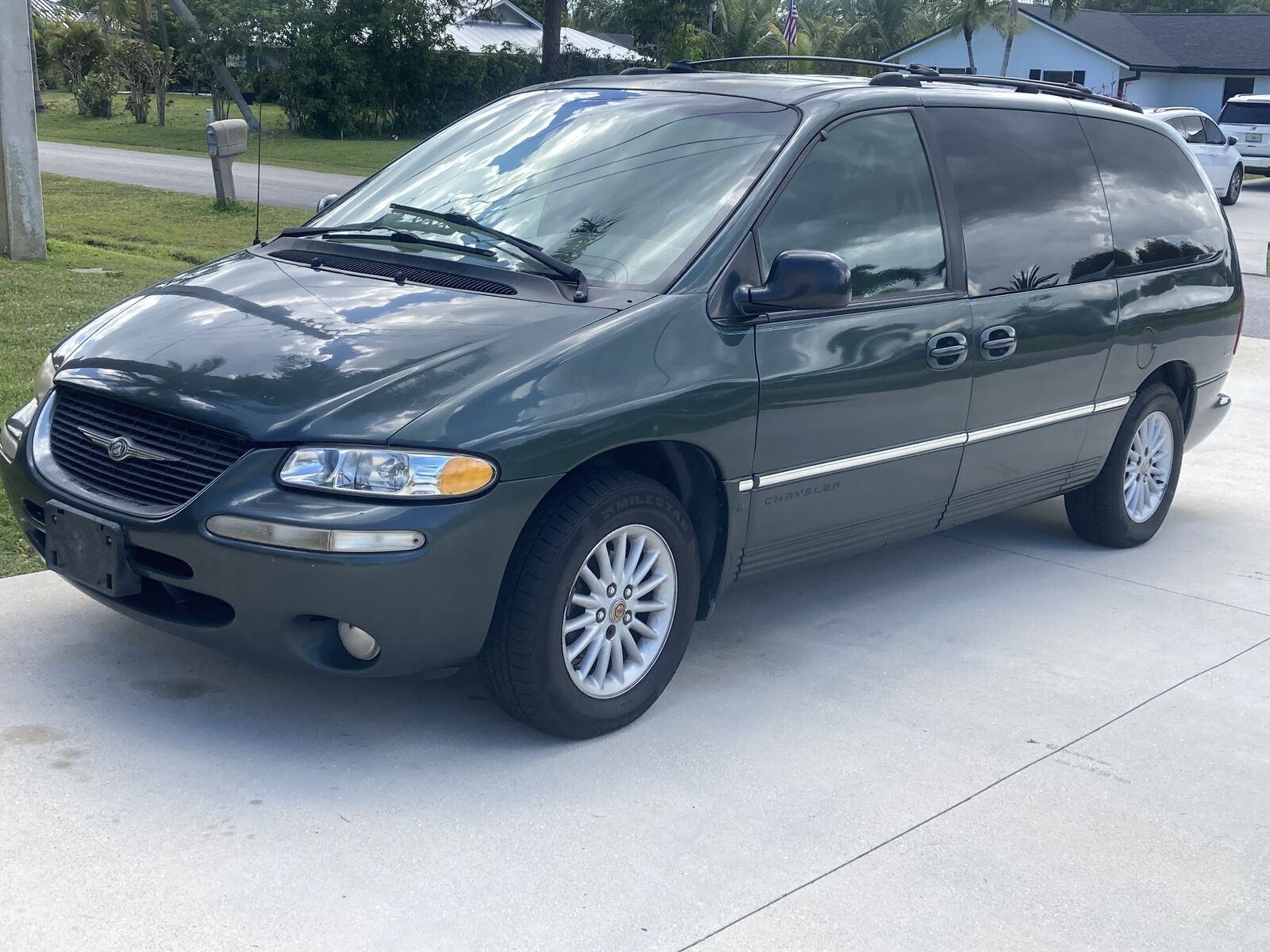 Chrysler Town and Country