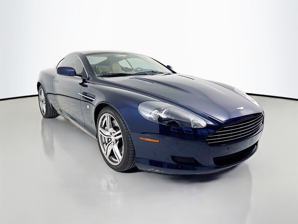 Aston Martin DB9
