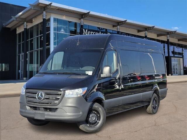 2024 MERCEDES-BENZ eSprinter