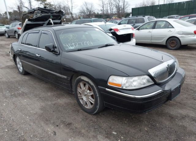 Lincoln Town Car