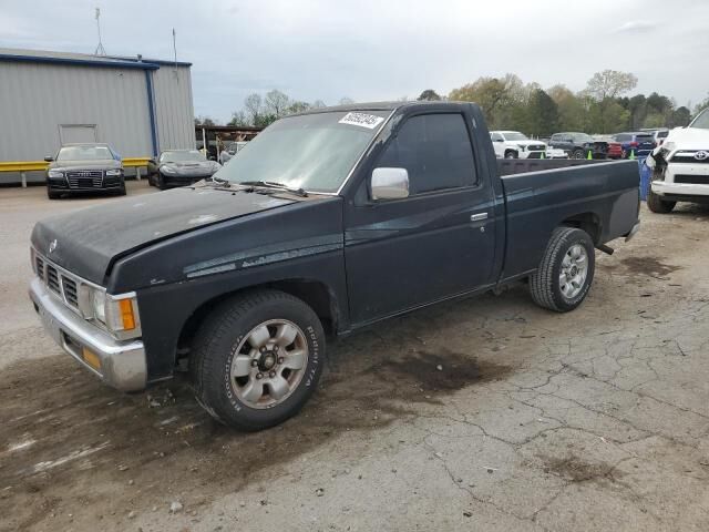Nissan Pickup