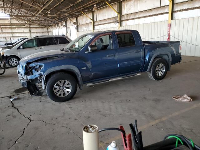 Mitsubishi Raider