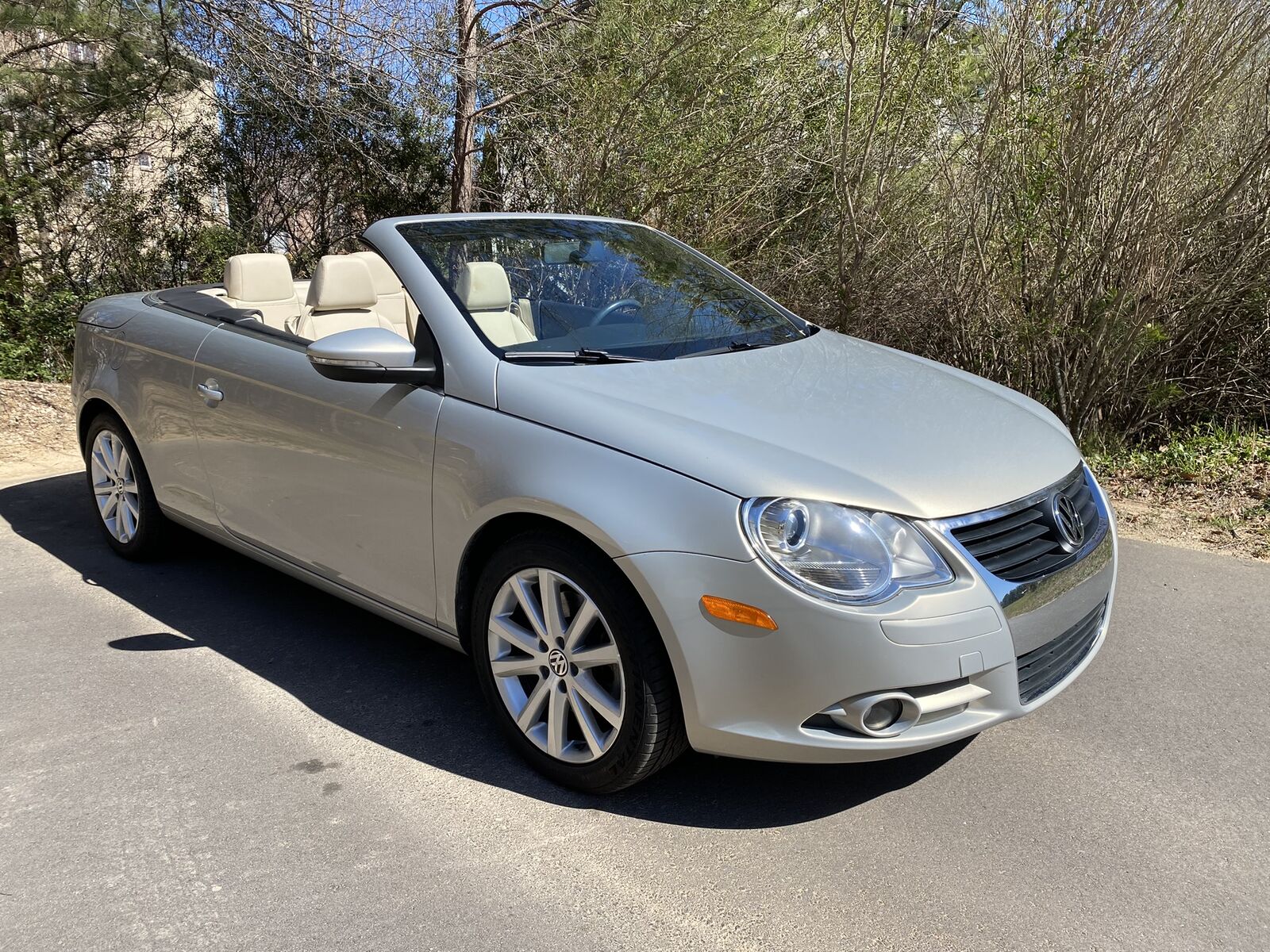 Volkswagen Eos