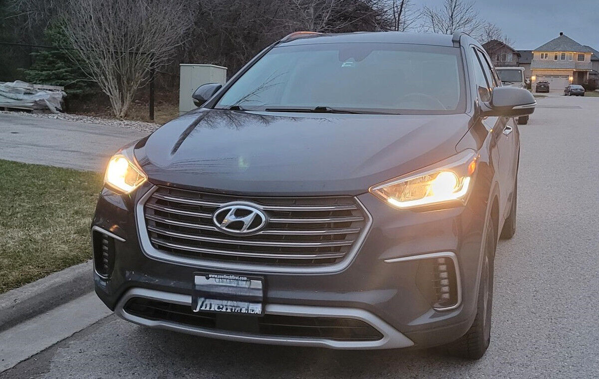 HYUNDAI