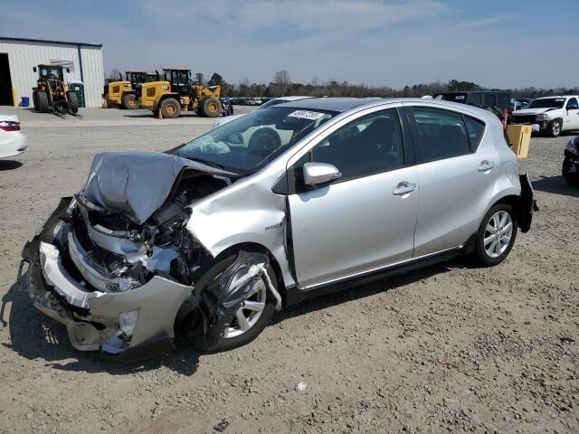 Toyota Prius C