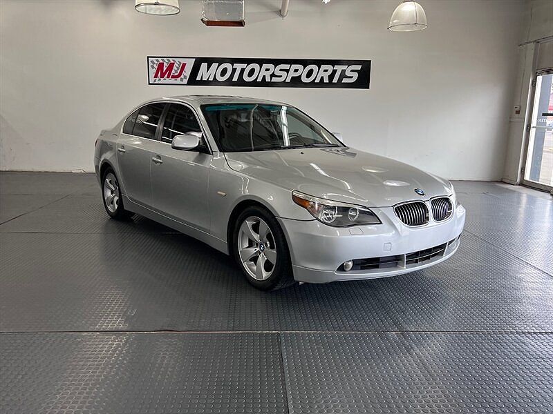 BMW 525i