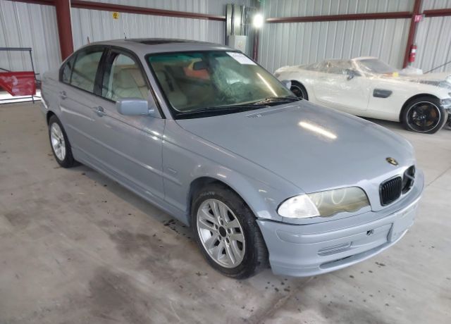BMW 323i