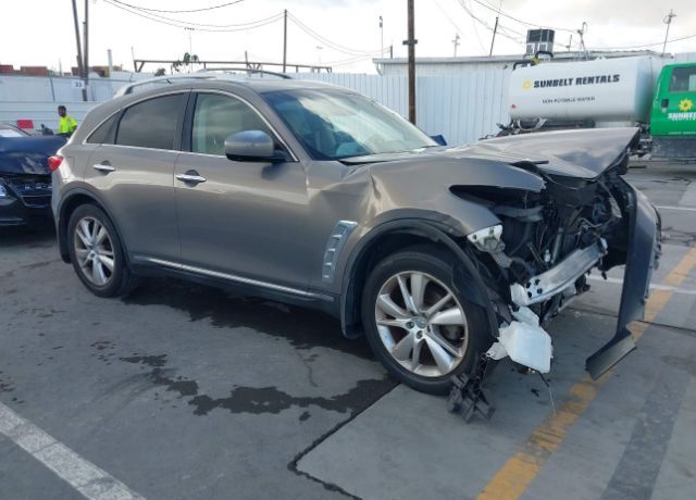 Infiniti FX35