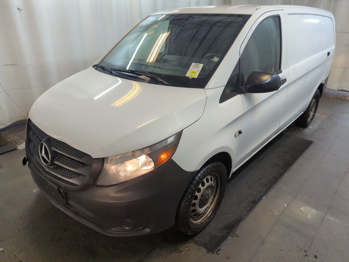 Mercedes-Benz METRIS