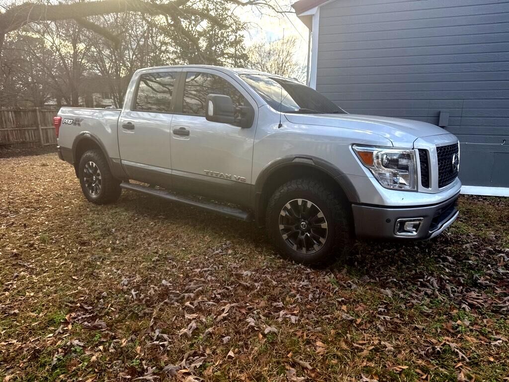 2018 NISSAN Titan