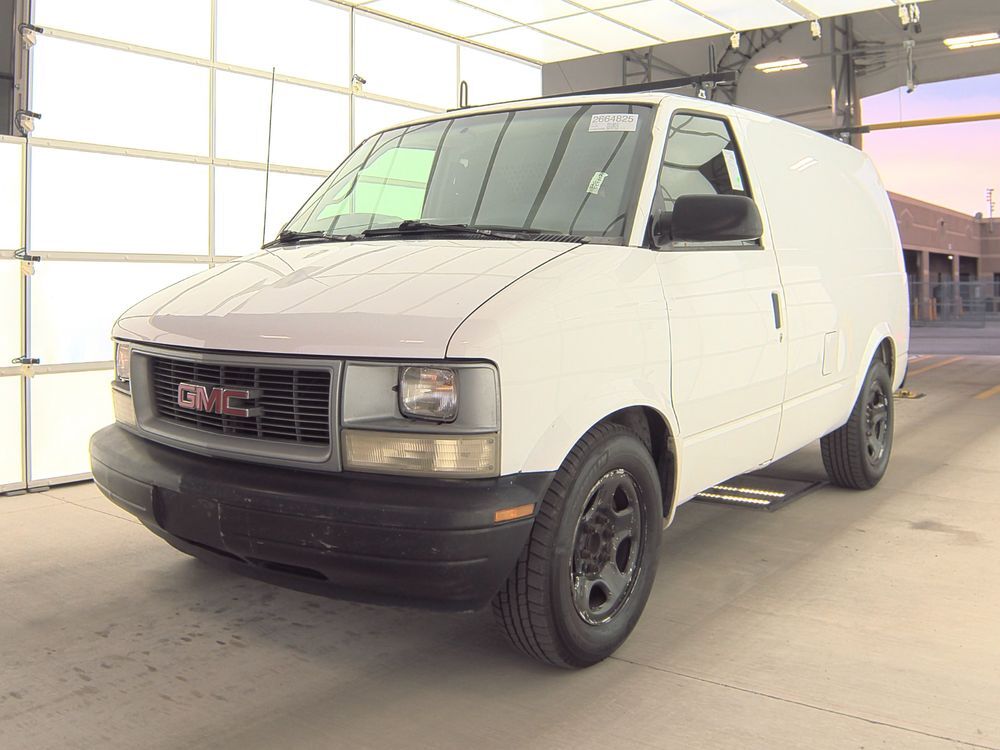 GMC Safari