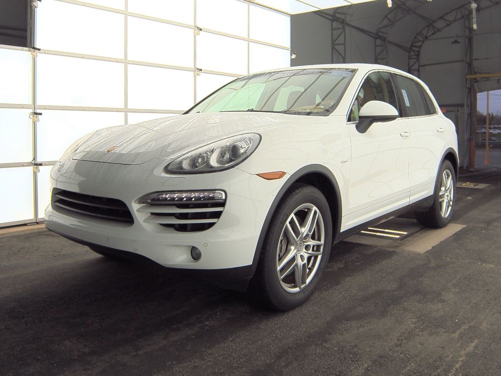 PORSCHE