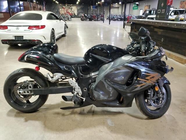 Suzuki GSX1300R