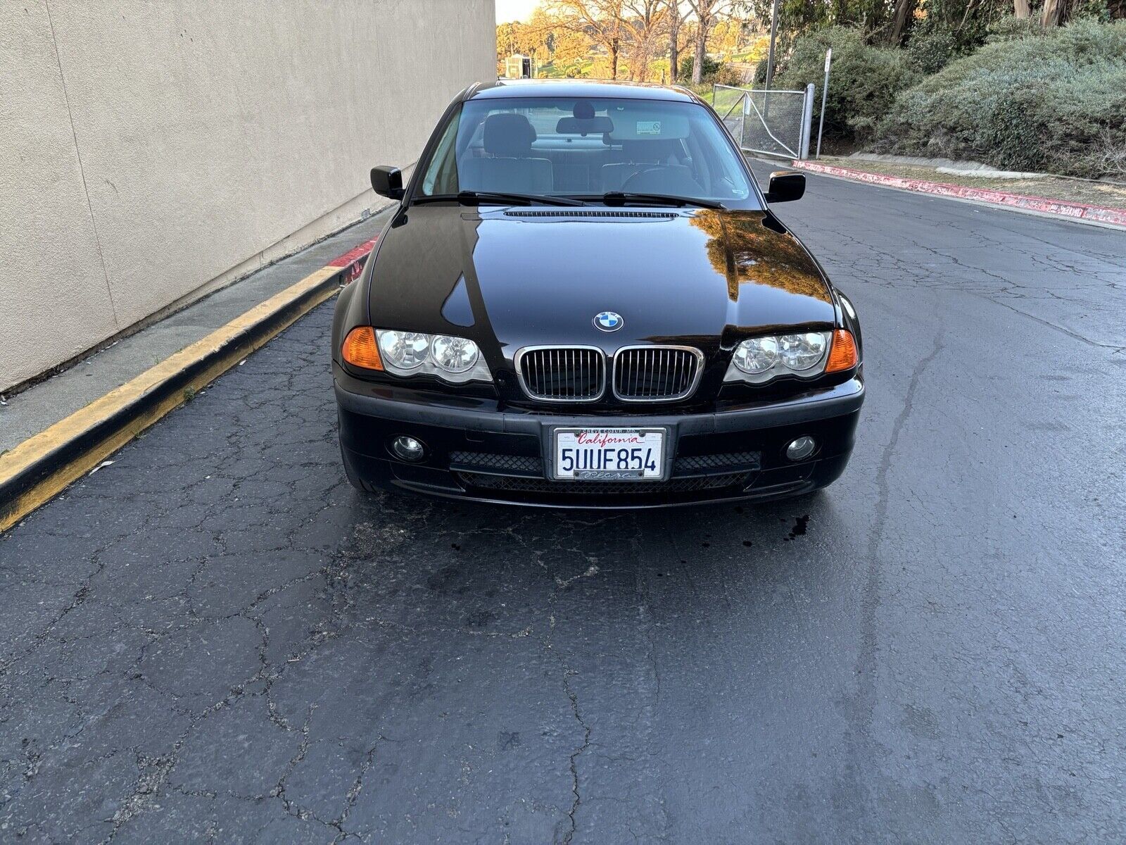 BMW 330i