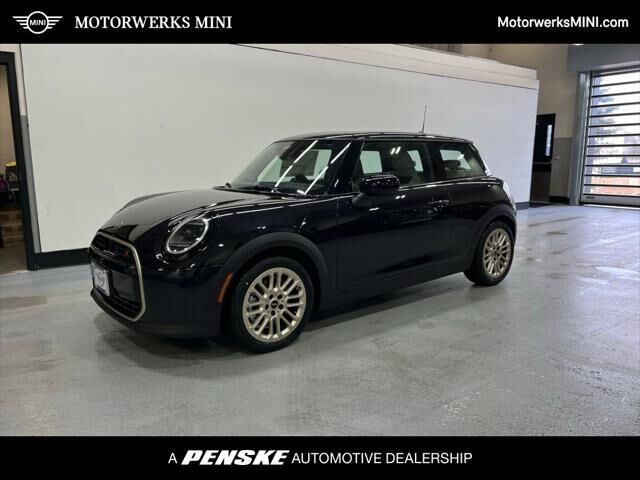 2025 MINI Hardtop