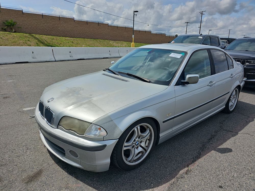 BMW 330i