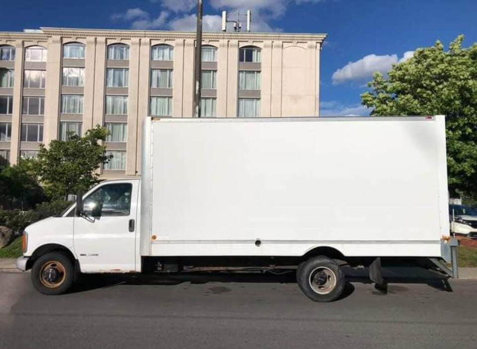 GMC Savana